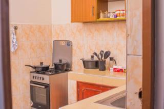 Bay Loft Apartment, Starlink Internet speeds and Netflix - Homa Bay - 1