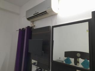 Hotel Mandakini - New Delhi - 4