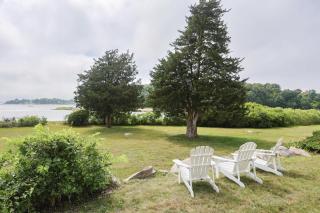 Tranquil Waterfront Getaway - Bourne - 0