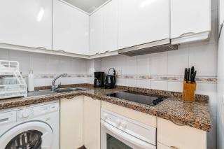Amplio apartamento vacacional de tres dormitorios - Torrevieja - 7