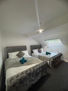 The Jade Loft - 6