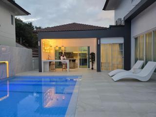 JOY Design Modern Pool Villa 15 min to Old Town - 9