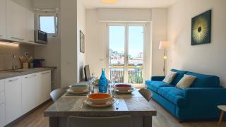 Hostdomus - Castelli Apartment-free private parking - 8