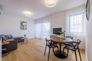 Make Memories by the Sea - Apartments Storia - Podstrana - 3