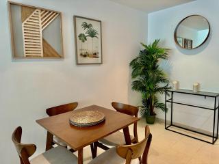 The Greens very well-lit unit - 6