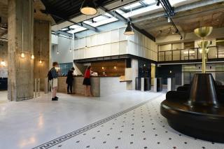 Student Only Gold Studio Upper Level Premium View at Kings Cross - London - 6