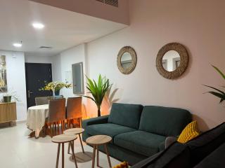 1 min to ADCB metro New home - 4