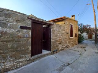 Niovi House - 9
