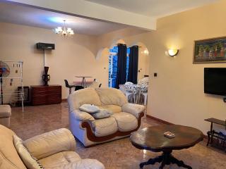 Maison Blanche Self Catering Apartment 1 - Triolet - 7