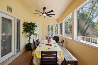 Stylish 6 Bdr home, GameRoom, near Lake | Yosemite - 1