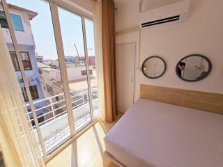 Crane nest 11 colorful townhouses view and balcony - 6