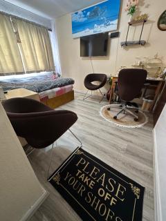 NKDR Lodge - Birmingham - 7