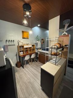 Unit 2 - Doc Jay Cozy Home - COZY STAY - with Aircon - - 4