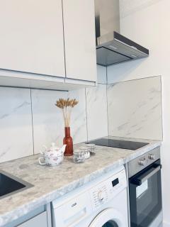 Studio flat in tooting, central london,non smoking - London - 9