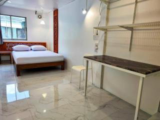 Tropical Apartments 8 Explore Bangkok MRT Lumpini - 4