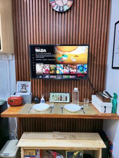 Newly Renovated - Vintage Vibes - Modern Comfort Condo Unit in Makati, PH - 4