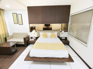 Townhouse Oak Hotel Surya Vadodara - Vadodara - 6