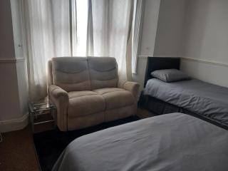 Bensons Guesthouse - Southend-on-Sea - 3