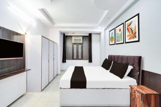 Hotel O Good Living Laxmi Nagar - 0