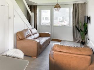 Freshwater Chalet - 6