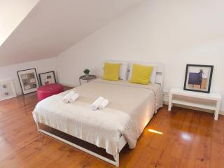 Bedrooms in Lisbon's Bairro Alto in Shared Accommodation - Lissabon - 9
