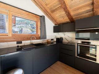 Chalet de charme rénové, centre Morzine, 4 pers, proche remontées mécaniques, parking inclus - FR-1-754-38 - 5