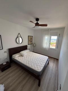 2 Chambre Vue port de plaisance - 3