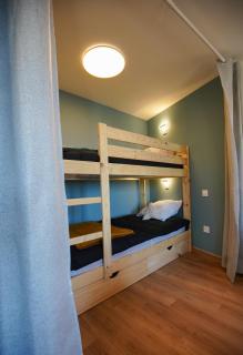 Les Marmottes-Centre-ville-Terrasse & Bois- T2-Premium-Parking couvert-Netflix-6 pers - 1
