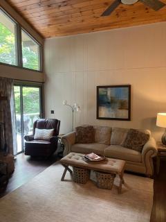 Beech Mountain Swiss-style Chalet - 5