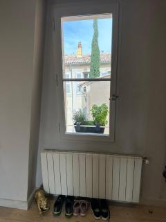 Aix flat in historic center, 17th century building - 2