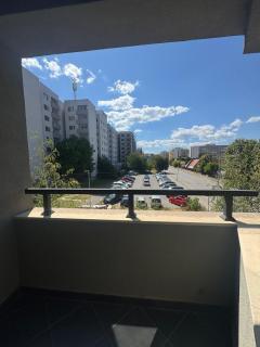 63rd Luxury One Bedroom Apartment - 1