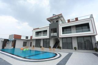 Samyukta Resort - Gogāpur - 0