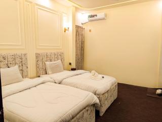 White Rose BnB Family - Near Millennium Mall - Airport - National Stadium - 2