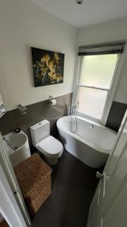 Charming Chelsea All Flat w Balcony - London - 8