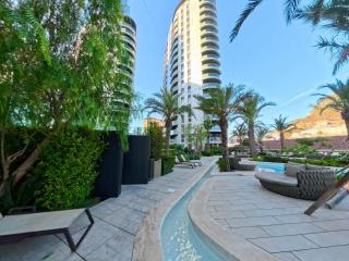 Modern Luxury Studio with Balcony Pool and Parking - 1