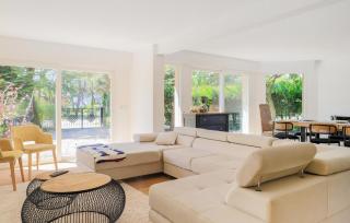 Spacieuse Maison De Ville - 8