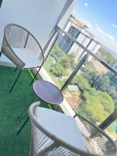 BCE's Studio-Padmore Residences - 7