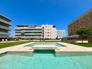 NEW! Apartamento con 2 piscinas, parque infantil, a 1 min de la playa - 9