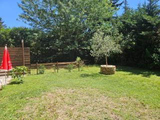 Appartement trois chambres avec jardin - 2