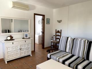 Spacious accommodation with a pool next to the beach - 3