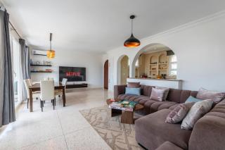 Seabreeze 2BR Haven Ocean Walk and Sunsets - Tamellalt - 7