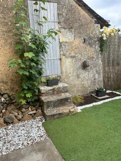 Appartement rez de jardin - La Chartre-sur-le-Loir - 7
