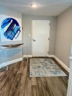 Celestial Sunsets Monthly Vacation Rental with 3-Mo Minimum - Sarasota - 7