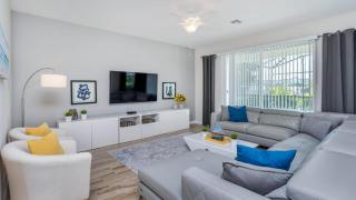 Storey Lake Villa - 9