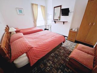 55 Clee Road, Cleethorpes Spacious Guest House by Sea - Cleethorpes - 6
