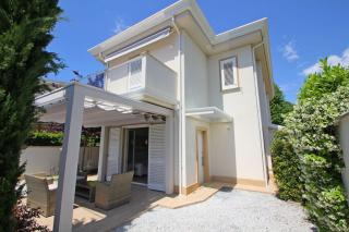New built villa for 4 people near sea - Cinquale - 0