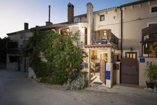 Apartments Casa Antico - Premantura - 0