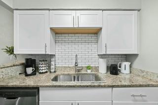 Walk to AT&T Stadium, Sleeps 10 - 4