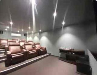 Departamento en zona empresarial - 3