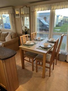 KnJ Coastal Getaways - Ingoldmells - 3